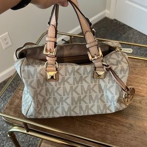 Michael Kors purse